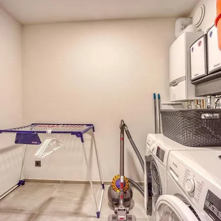 La Reserve By Madeleine Feriehus Hotton