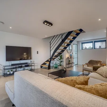 La Reserve By Madeleine