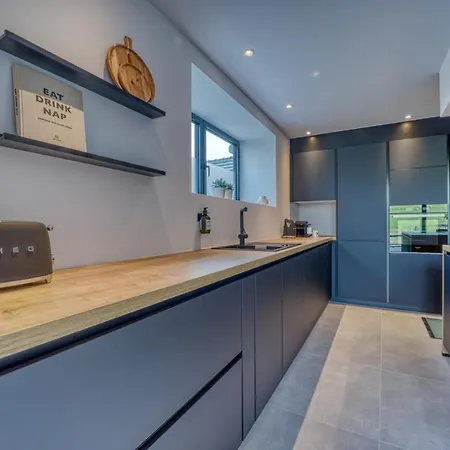 La Reserve By Madeleine *