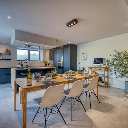 La Reserve By Madeleine *