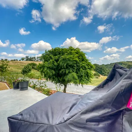 La Reserve By Madeleine Feriehus *