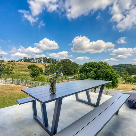 La Reserve By Madeleine Holiday home *