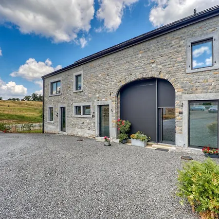 Nyaraló La Reserve By Madeleine Hotton