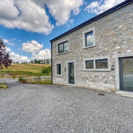 La Reserve By Madeleine Nyaraló *