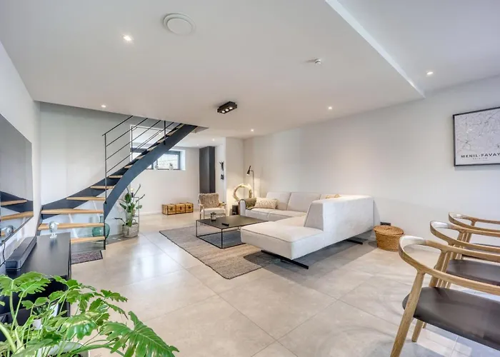 La Reserve By Madeleine Hotton